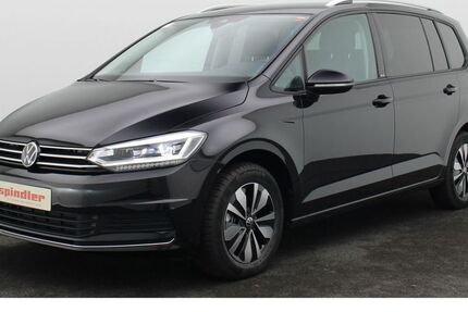 VW Touran 24.000 km 32.480 € Würzburg 97076