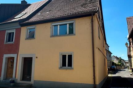 Haus Frickenhausen am Main - 89.000&euro; | Angebot:26698020
