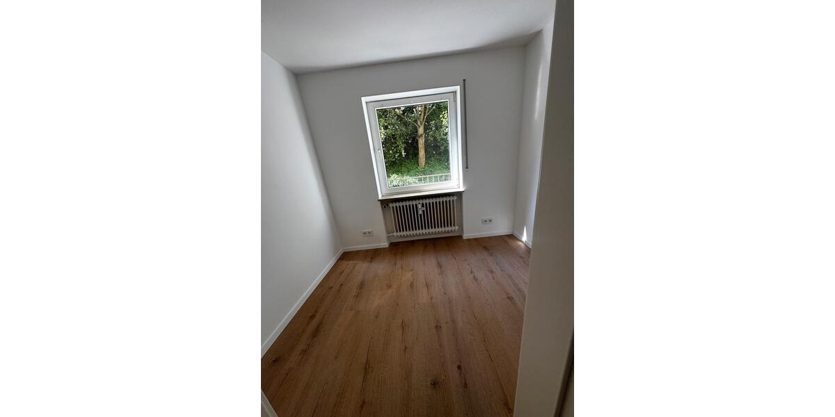 Erdgeschoßwohnung Würzburg Lengfeld - 2.5 Zimmer, 70 m&sup2;, 1.180&euro; | Angebot:26686957