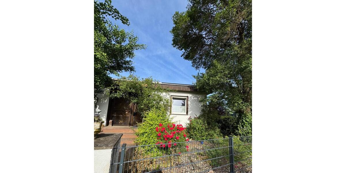 Bungalow Würzburg Heuchelhof - 5 Zimmer, 122 m&sup2;, 469.000&euro; | Angebot:26859193