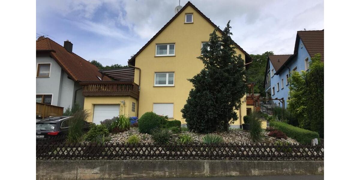 Mehrfamilienhaus, Wohnhaus Theilheim - 10 Zimmer, 220 m&sup2;, 540.000&euro; | Angebot:26704507