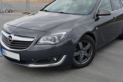 Opel Insignia 152.000 km 7.100 &euro; Würzburg 97076