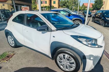 Toyota Aygo (X) 30.600 km 14.380 &euro; Sommerach 97334