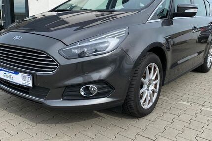 Ford S-Max 152.000 km 8.900 &euro; Bergtheim 97241