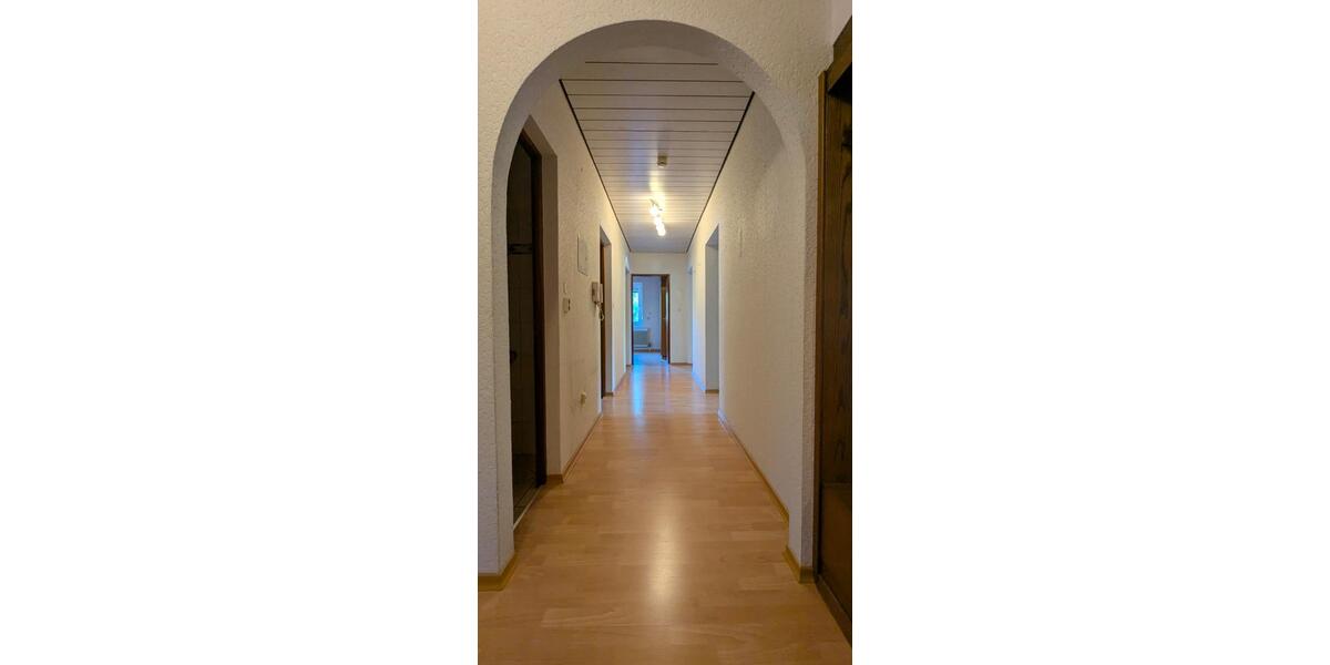 Hochparterre Würzburg Lindleinsmühle - 5 Zimmer, 104 m&sup2;, 379.000&euro; | Angebot:27221365