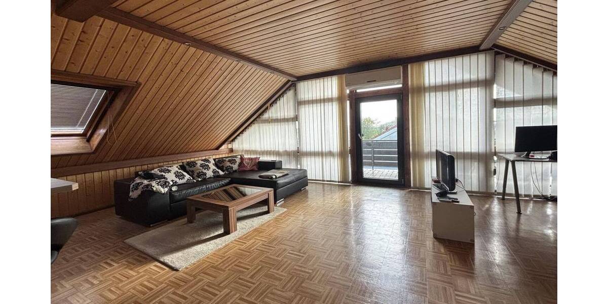 Mehrfamilienhaus, Wohnhaus Giebelstadt Ingolstadt - 9 Zimmer, 261 m&sup2;, 498.500&euro; | Angebot:26641791