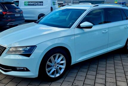 Skoda Superb 182.000 km 15.990 &euro; Reichenberg,Albertshausen 97234