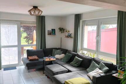 Wohnung Werneck - 3 Zimmer, 85 m&sup2;, 1.000&euro; | Angebot:27631125