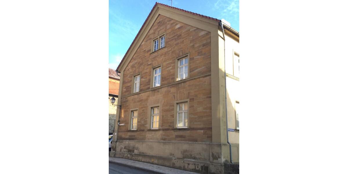 Etagenwohnung Wiesentheid - 3 Zimmer, 96 m&sup2;, 924&euro; | Angebot:26635428