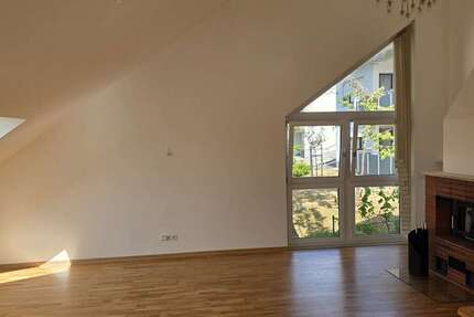 Wohnung Würzburg Versbach - 3 Zimmer, 105 m&sup2;, 1.200&euro; | Angebot:27109414