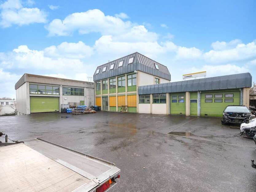 Halle in Kitzingen 650.000 € 1050 m²