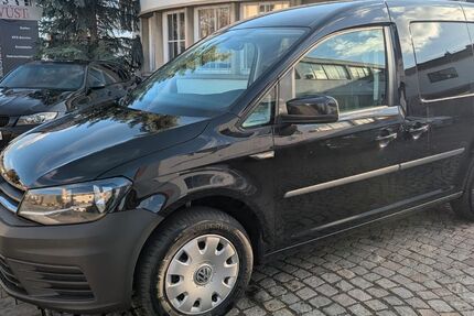 VW Caddy 137.000 km 12.490 &euro; Würzburg 97072