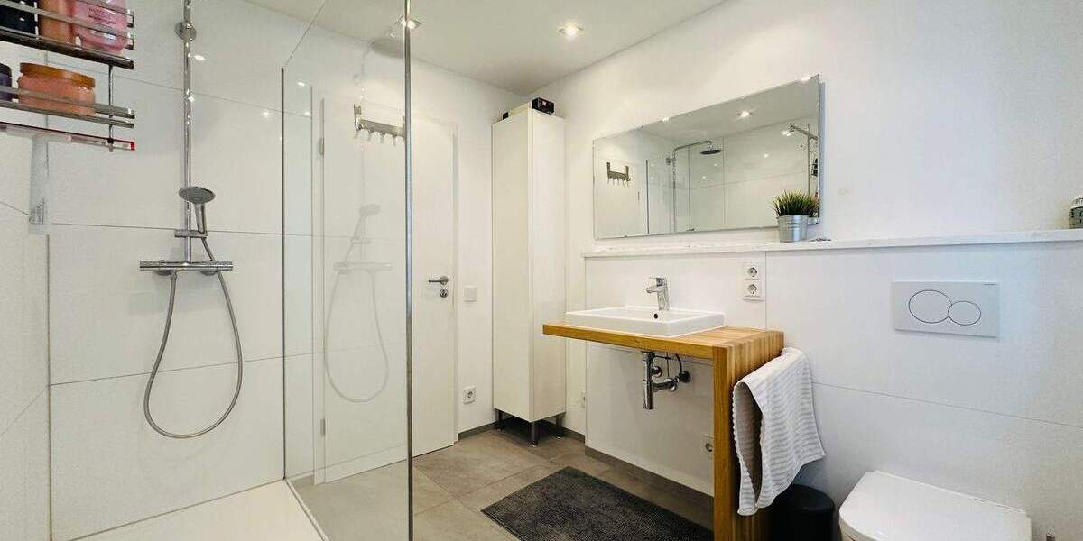 Mehrfamilienhaus, Wohnhaus Rimpar - 7 Zimmer, 180 m&sup2;, 795.000&euro; | Angebot:24834435