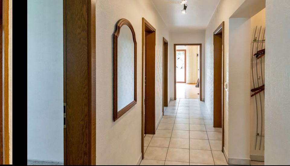 Etagenwohnung Würzburg Dürrbachau - 3 Zimmer, 79 m&sup2;, 179.000&euro; | Angebot:26764124