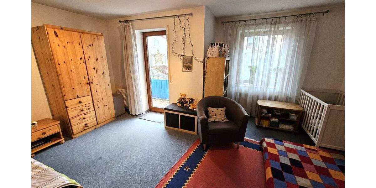 Reihenmittelhaus Würzburg Lengfeld - 3 Zimmer, 106 m&sup2;, 350.000&euro; | Angebot:24657515