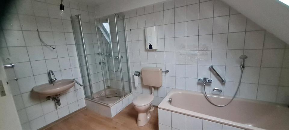 Etagenwohnung Tauberbischofsheim - 3 Zimmer, 65 m&sup2;, 600&euro; | Angebot:25900844