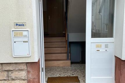 Büro-Praxiräume zu vermieten