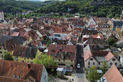 Historischer Charme trifft Zukunftschance - Objekt mit viel Raum für Ideen 6 zimmer