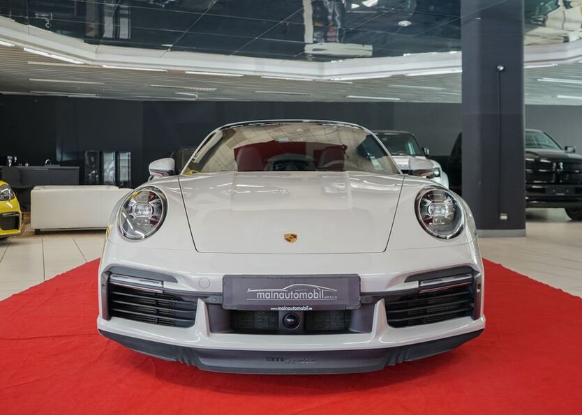 Porsche 992 38.999 km 174.992 € Würzburg 97070