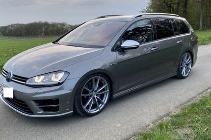 VW Golf 111.000 km 24.900 &euro; Arnstein 97450