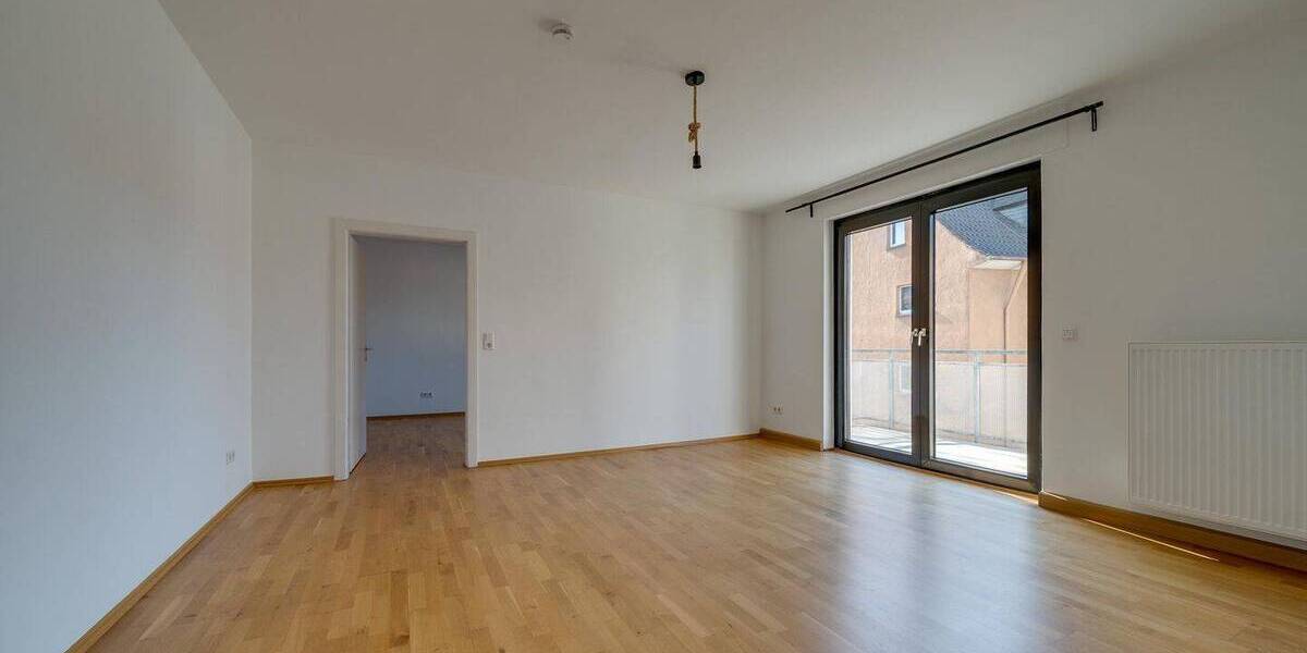 Etagenwohnung Würzburg Altstadt - 3 Zimmer, 80 m&sup2;, 370.000&euro; | Angebot:26292139