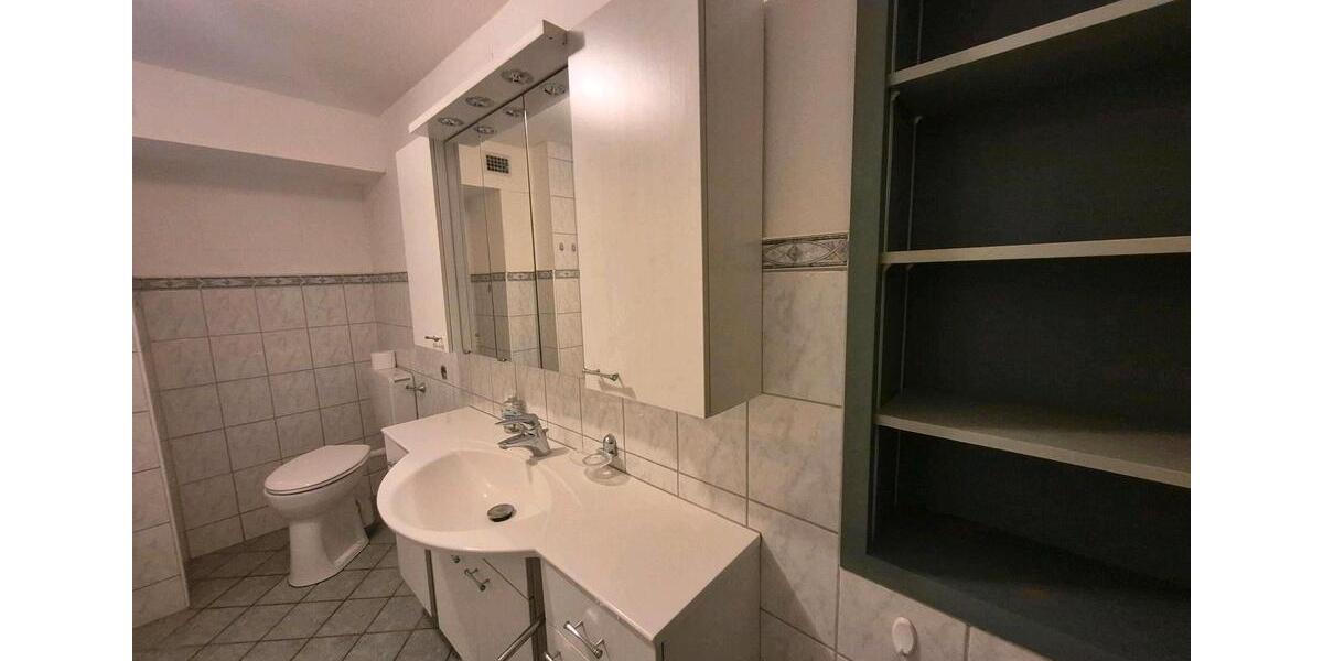 Etagenwohnung Dettelbach - 5 Zimmer, 134 m&sup2;, 480&euro; | Angebot:26619029