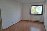 Erdgeschoßwohnung Würzburg Lengfeld - 3 Zimmer, 86 m&sup2;, 999&euro; | Angebot:26630836