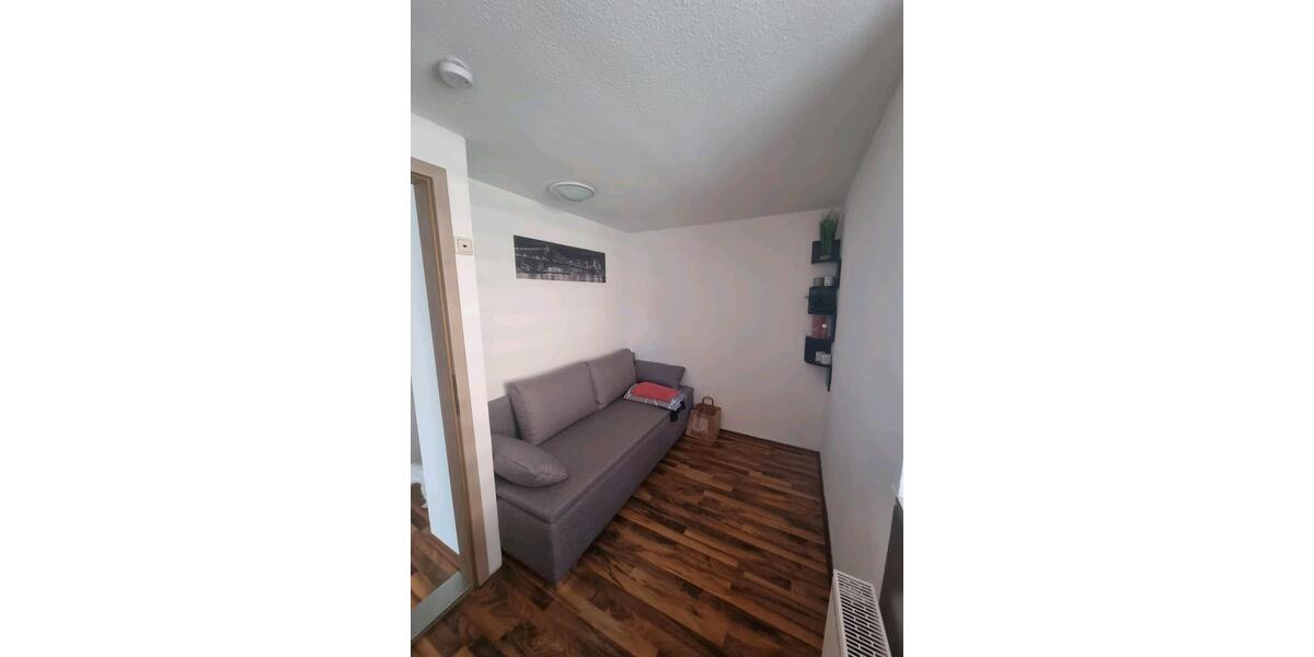 Mehrfamilienhaus, Wohnhaus Giebelstadt - 3 Zimmer, 64 m&sup2;, 900&euro; | Angebot:27617171