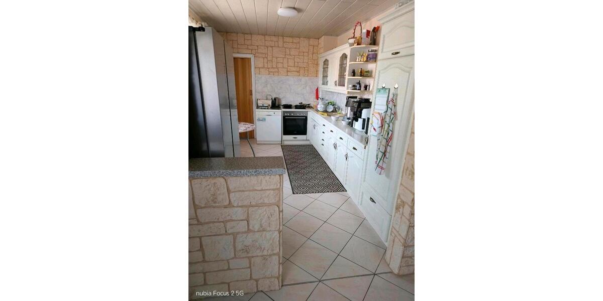 Etagenwohnung Triefenstein - 6 Zimmer, 194 m&sup2;, 319.000&euro; | Angebot:26549066