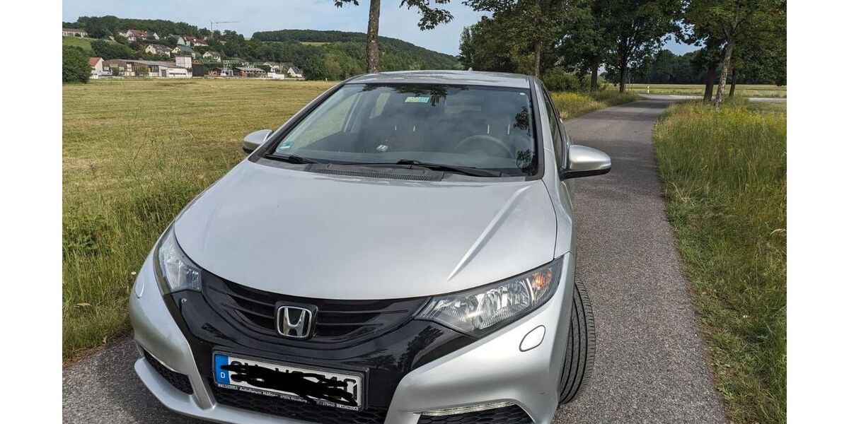 Honda Civic 198.000 km 4.900 &euro; Lindach 97509
