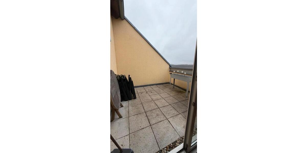 Dachgeschoßwohnung Kist - 4 Zimmer, 81 m&sup2;, 310.000&euro; | Angebot:26263186