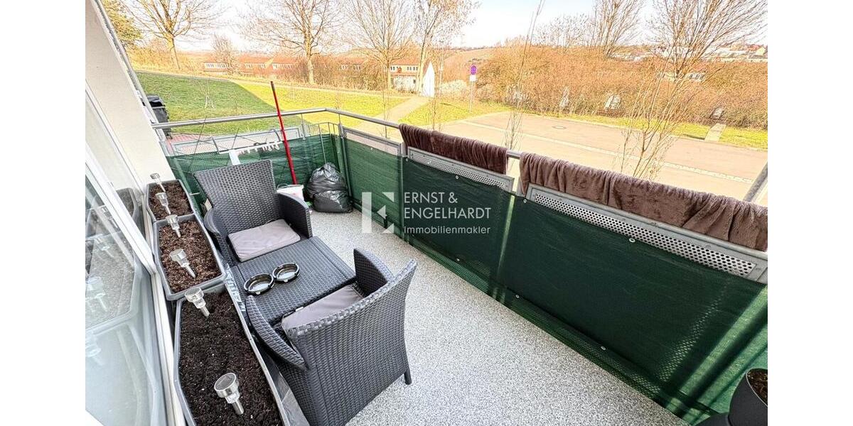 Erdgeschoßwohnung Kitzingen - 5 Zimmer, 112 m&sup2;, 1.100&euro; | Angebot:25905183