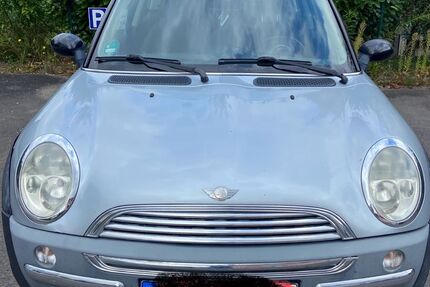 Mini Cooper 170.000 km 1.990 € Giebelstadt 97232