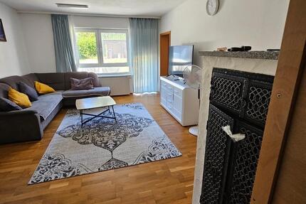Wohnung Bergtheim - 3 Zimmer, 75 m&sup2;, 900&euro; | Angebot:26615828