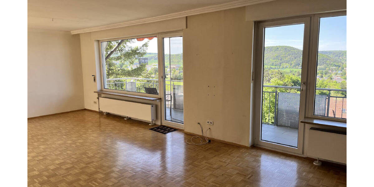 Etagenwohnung Tauberbischofsheim - 4 Zimmer, 136 m&sup2;, 340.000&euro; | Angebot:23982741