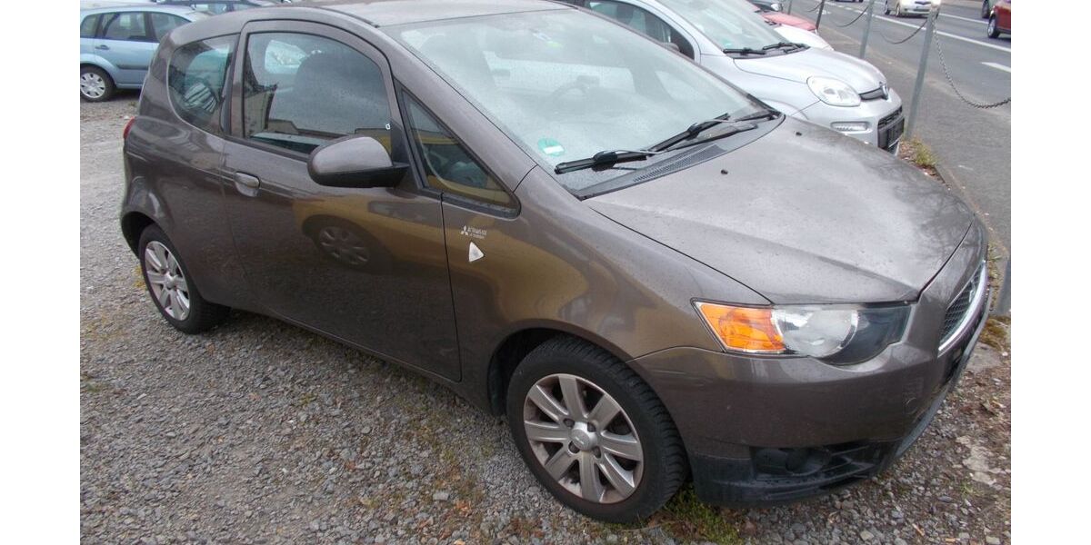 Mitsubishi Colt 88.325 km 3.990 &euro; Kitzingen 97318