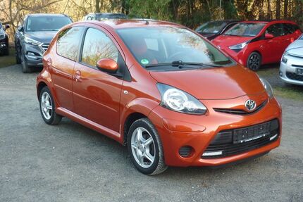 Toyota Aygo (X) 78.400 km 5.500 &euro; Estenfeld bei Würzburg 97230