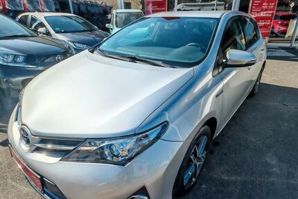 Toyota Auris 71.800 km 13.600 &euro; Sommerach 97334