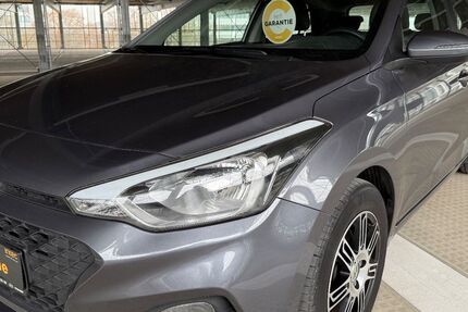 Hyundai i20 110.000 km 11.500 &euro; Würzburg 97082