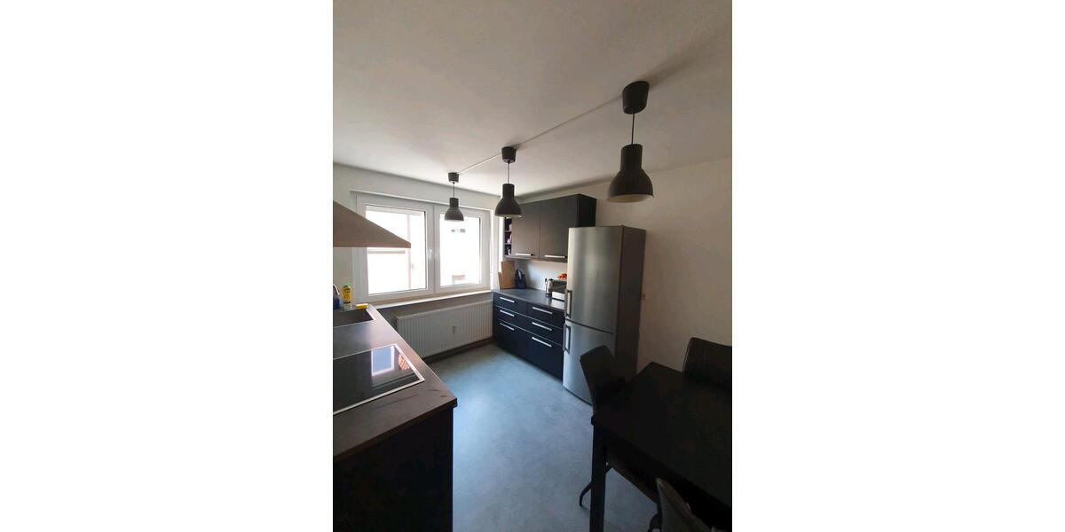 Etagenwohnung Würzburg Heuchelhof - 3 Zimmer, 67 m&sup2;, 1.100&euro; | Angebot:24552893