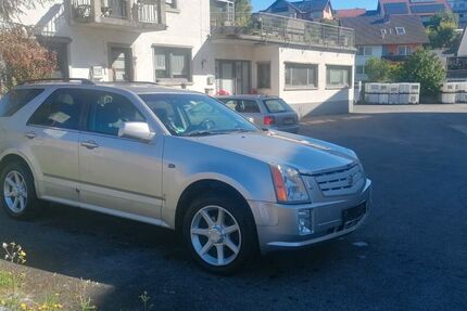 Cadillac SRX 167.500 km 3.200 € Schwanfeld 97523