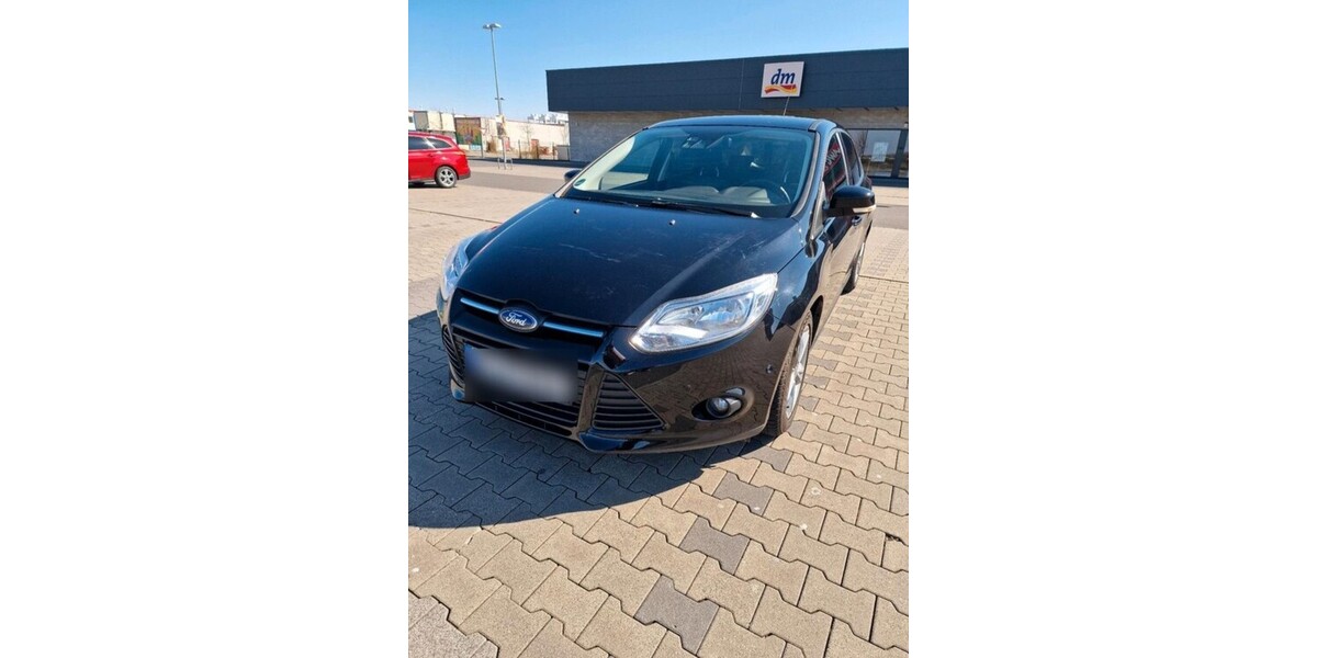 Ford Focus 196.000 km 6.400 € Höchberg 97204