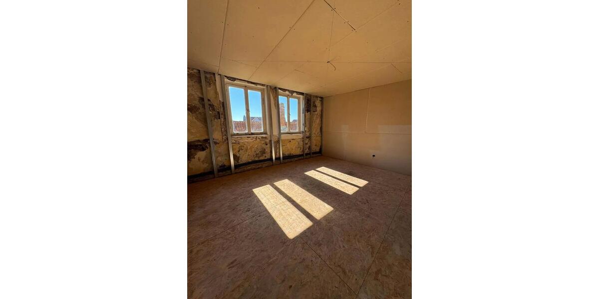 Mehrfamilienhaus, Wohnhaus Volkach - 18 Zimmer, 460 m&sup2;, 475.000&euro; | Angebot:26963180