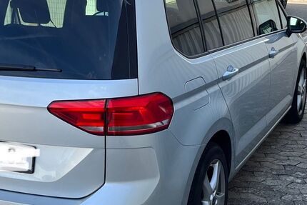 VW Touran 120.000 km 20.800 &euro; Kitzingen 97318