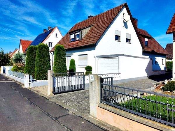 Einfamilienhaus Kolitzheim Unterspiesheim - 9 Zimmer, 193 m&sup2;, 495.000&euro; | Angebot:25248860