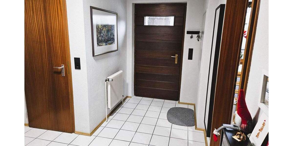 Reihenmittelhaus Würzburg Lengfeld - 3 Zimmer, 106 m&sup2;, 350.000&euro; | Angebot:24657515