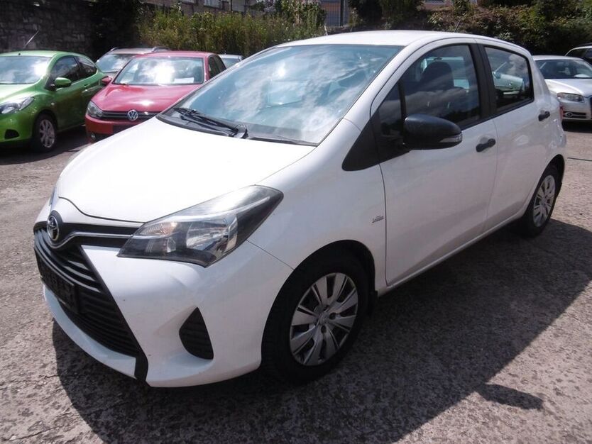 Yaris