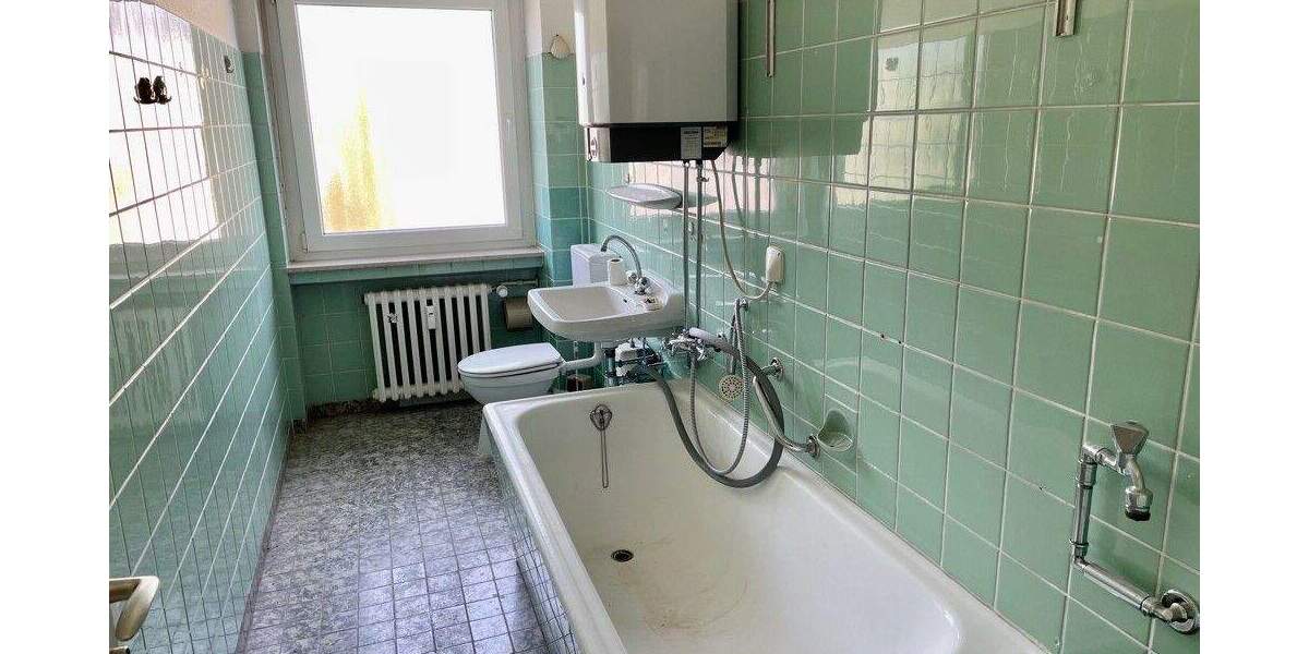 Etagenwohnung Würzburg Sanderau - 2 Zimmer, 65 m&sup2;, 220.000&euro; | Angebot:25141439