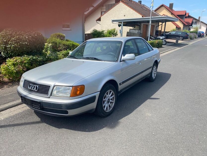 Audi 100 210.000 km 3.500 € Helmstadt 97264