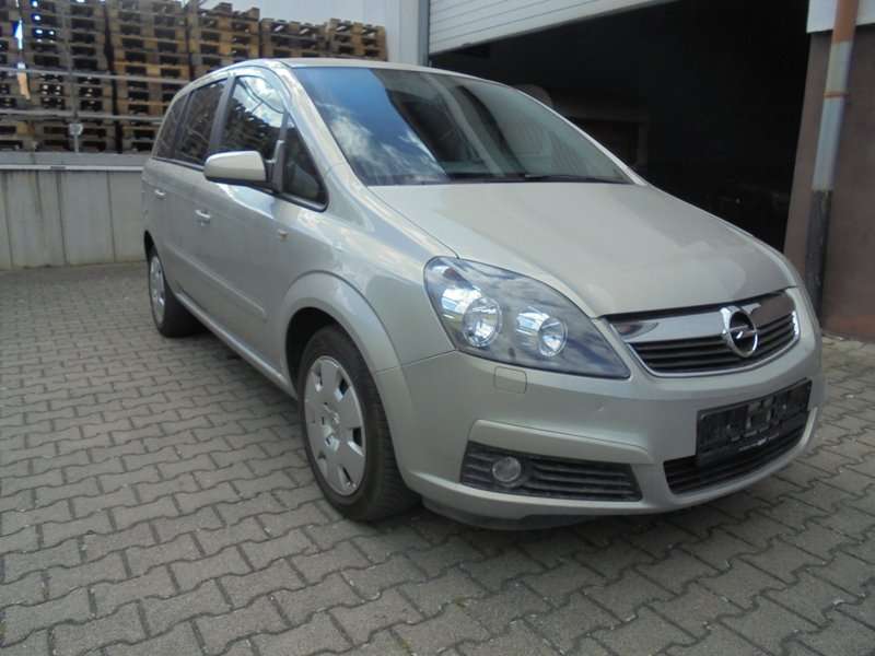 Opel Zafira 258.500 km 1.500 € Würzburg 97076